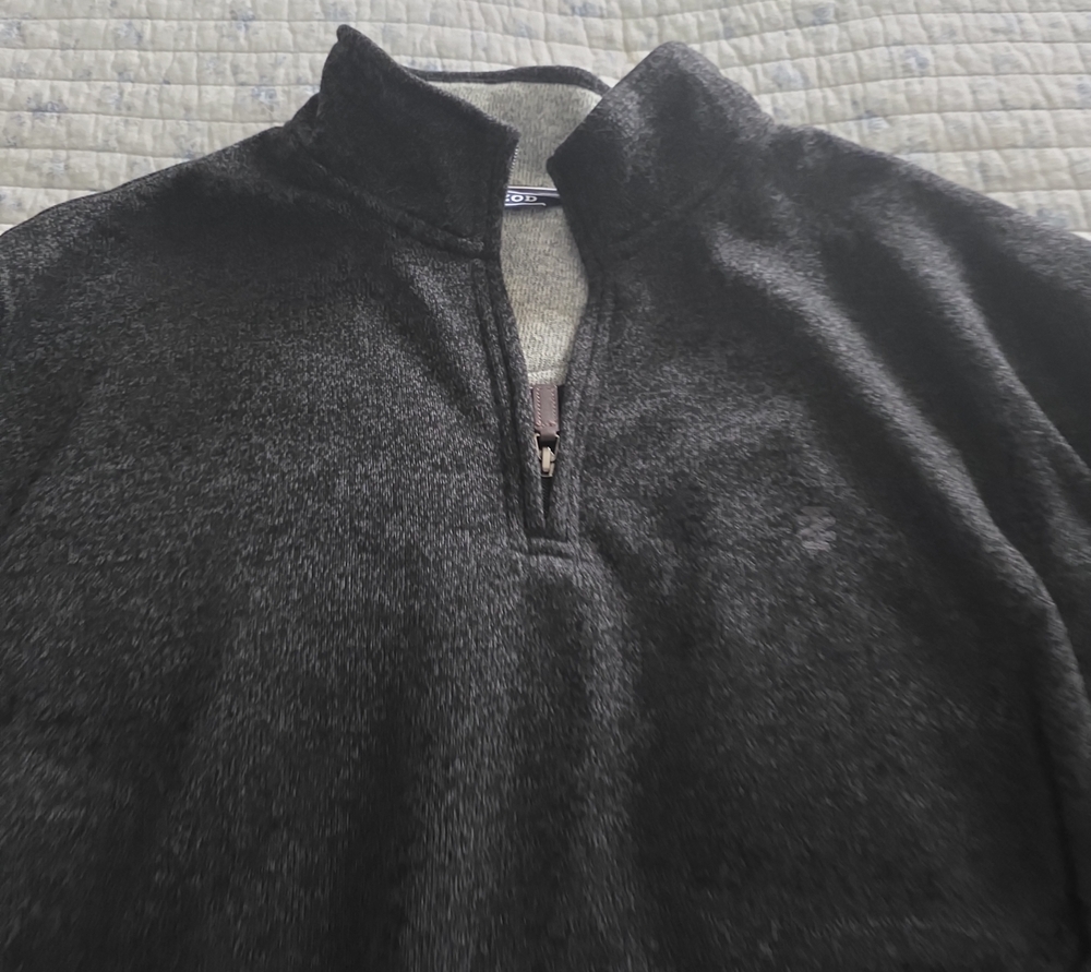Izod Black Quarter-Zip Fleece Pullover